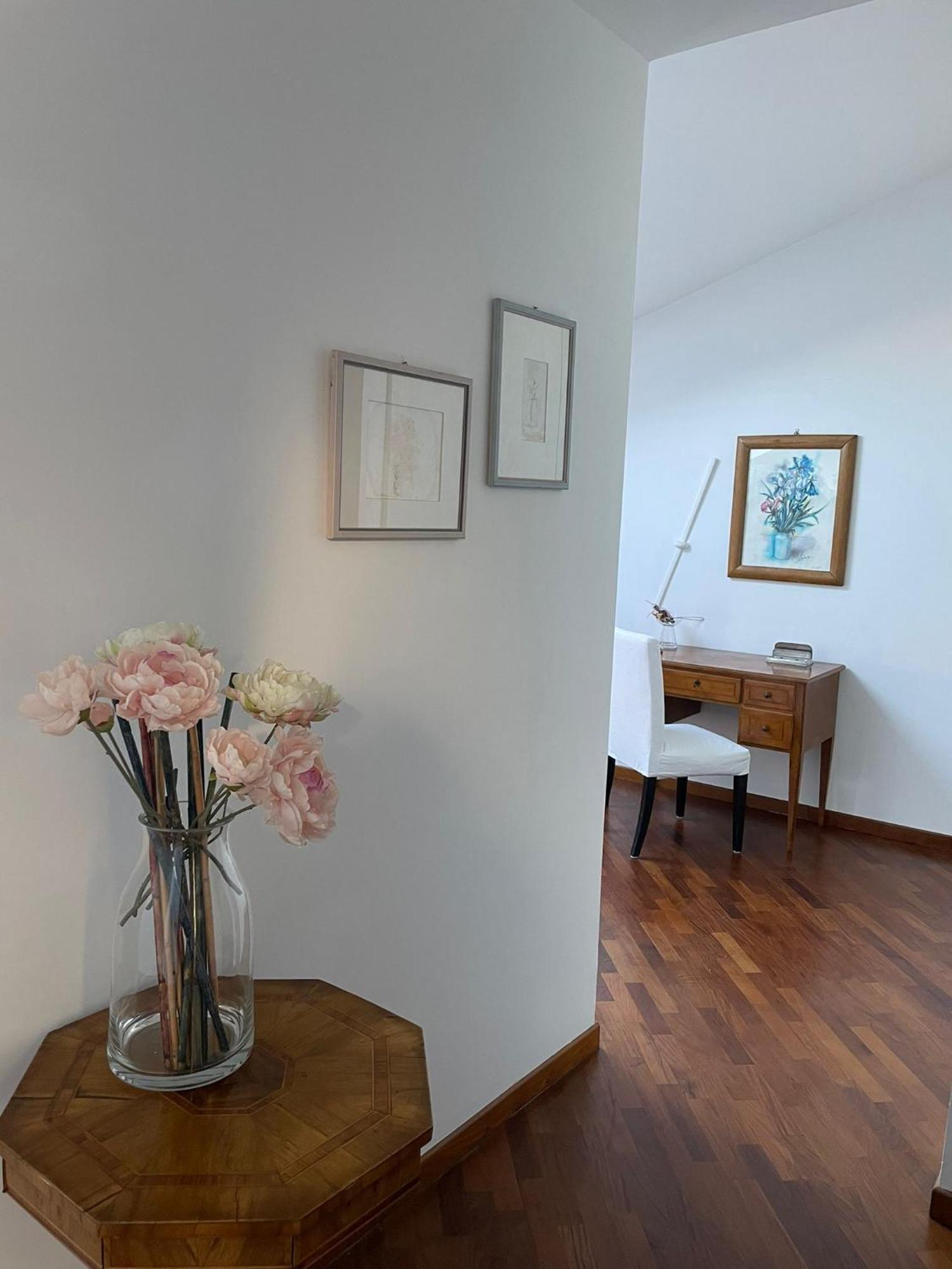 Apartamento Civico 16 Chiaravalle Marche Exterior foto